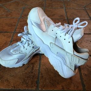 Nike White huaraches sneakers